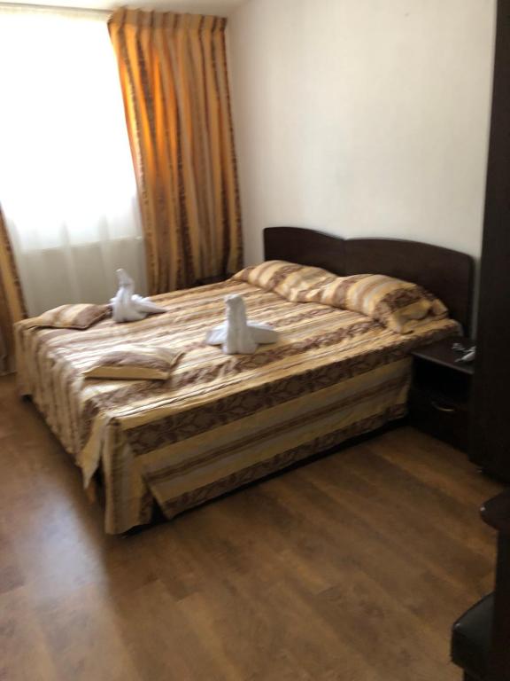 Hanul Izvorul Rece Sinaia - Resim 28