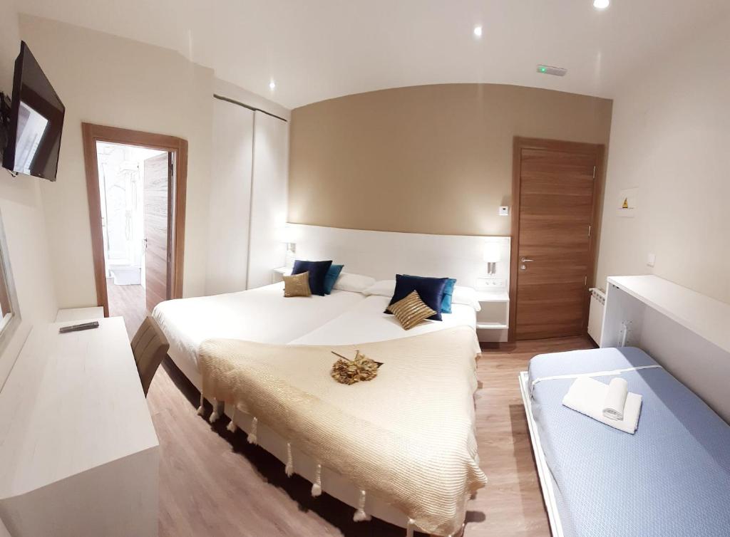 Hotel La Terraza, Miño – Updated 2023 Prices