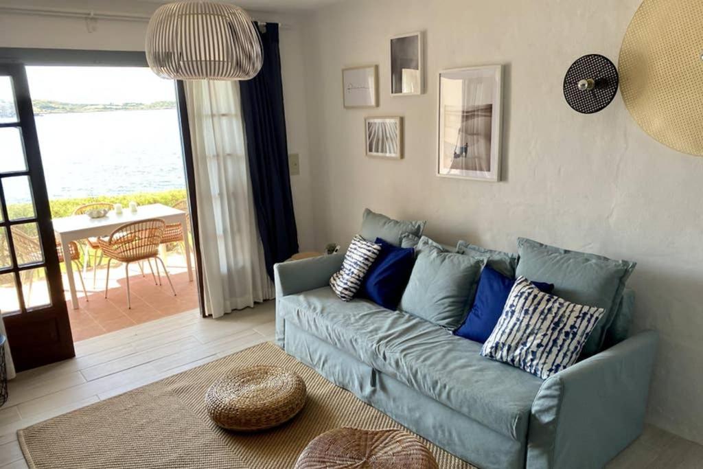 Miravent Terraza y Jardin Frente al mar Menorca, Fornells ...