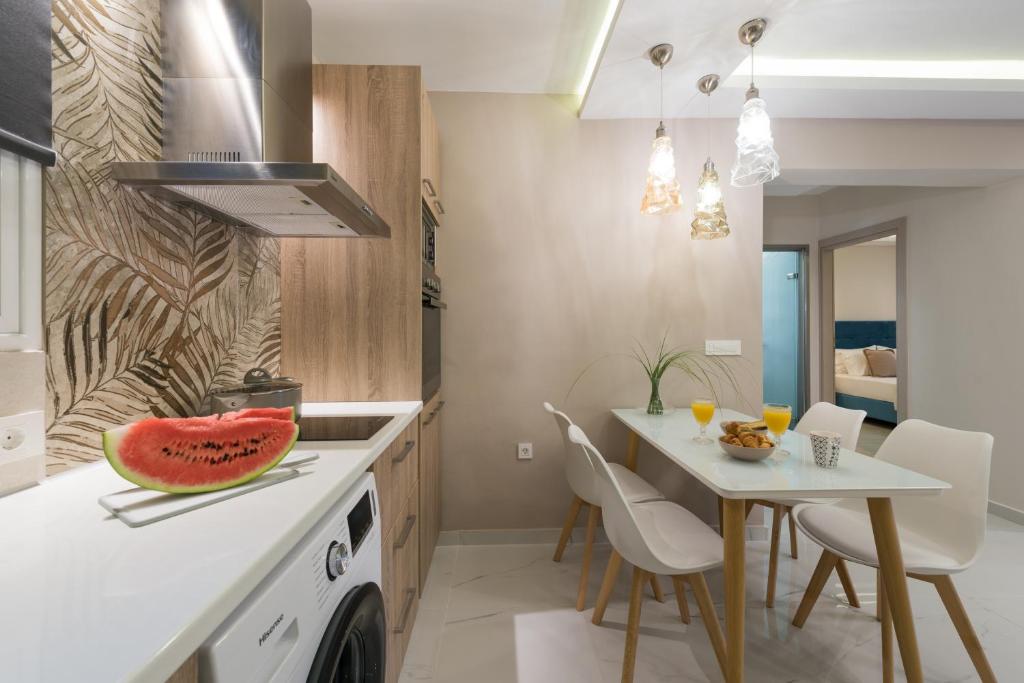 Kuchyňa alebo kuchynka v ubytovaní Margaritari Apartments