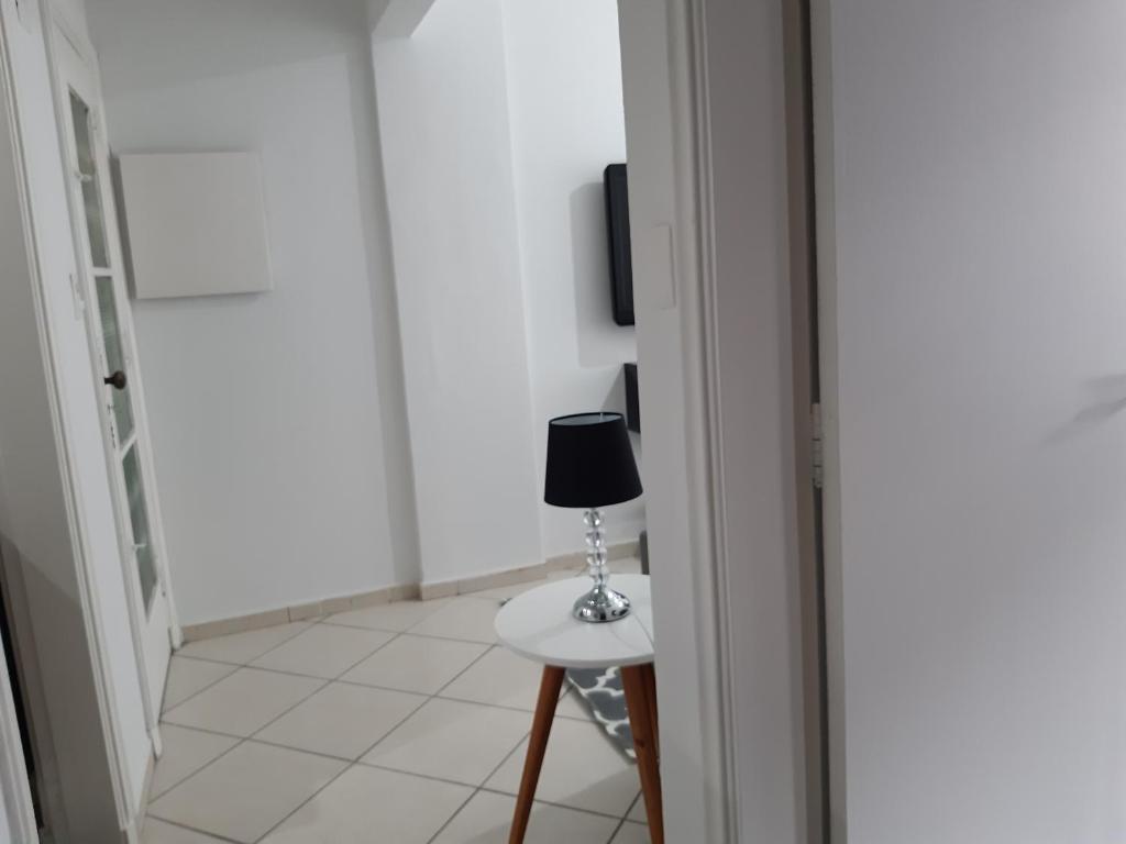  APARTAMENTO EM SANTOS EM FRENTE A PRAIA