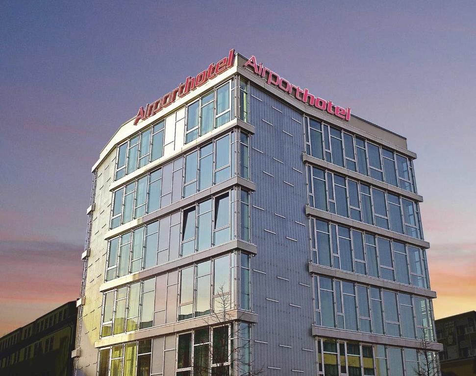 Airporthotel Berlin-Adlershof - Resim 11