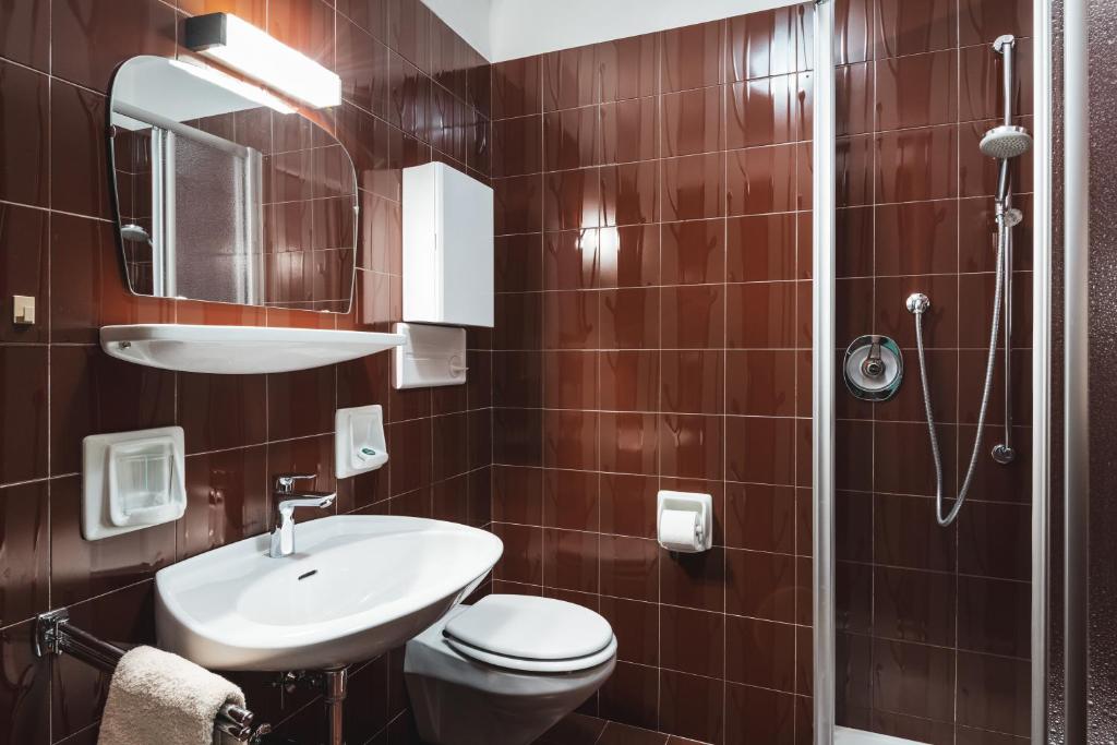 Vannituba majutusasutuses BergHotel Majarei