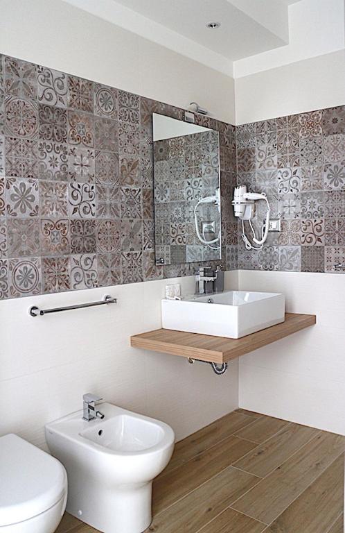 Łazienka w obiekcie Musmelia Rooms