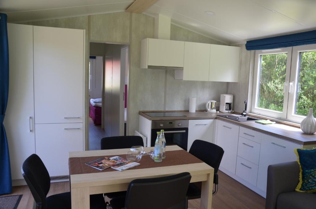 Kuchyň nebo kuchyňský kout v ubytování Erkheim - Ihr zu Hause im Herzen vom Unterallgäu