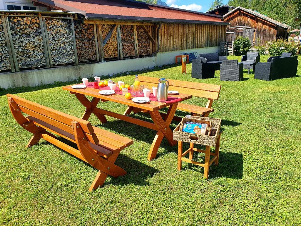 Zahrada ubytování De Nussi's Chalet 1