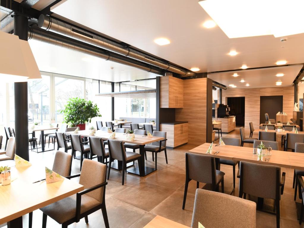 Restaurace v ubytování WESTSIDE Hotel
