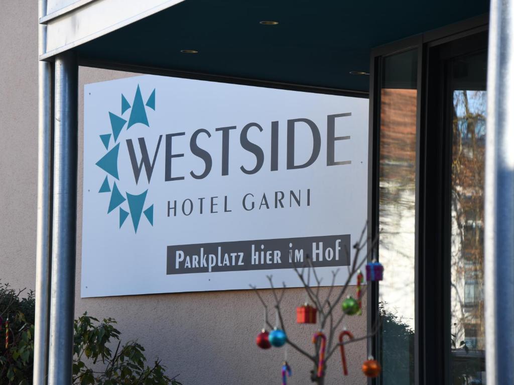 Certifikát, hodnocení, plakát nebo jiný dokument vystavený v ubytování WESTSIDE Hotel