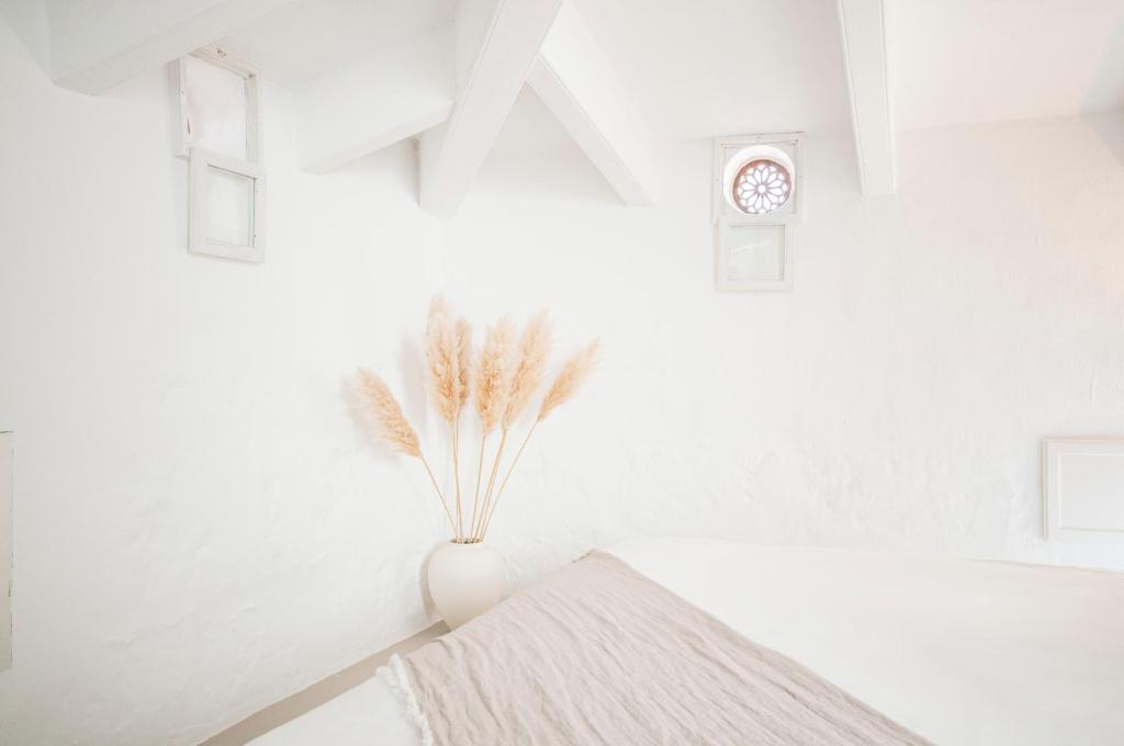 971 Hotel Con Encanto, Ciutadella – Updated 2023 Prices