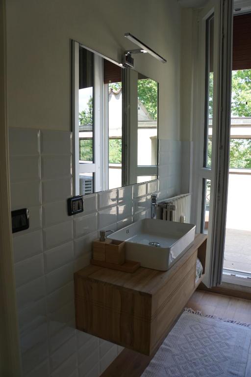 Fotografie z fotogalerie ubytování La Rotonda 2 Camere con terrazza in centro v destinaci Pavia