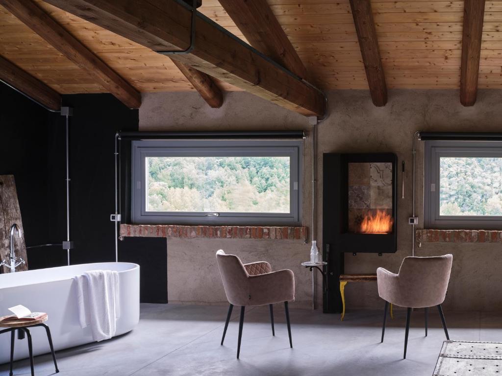 Posezení v ubytování Cascina Facelli - Luxury Country House