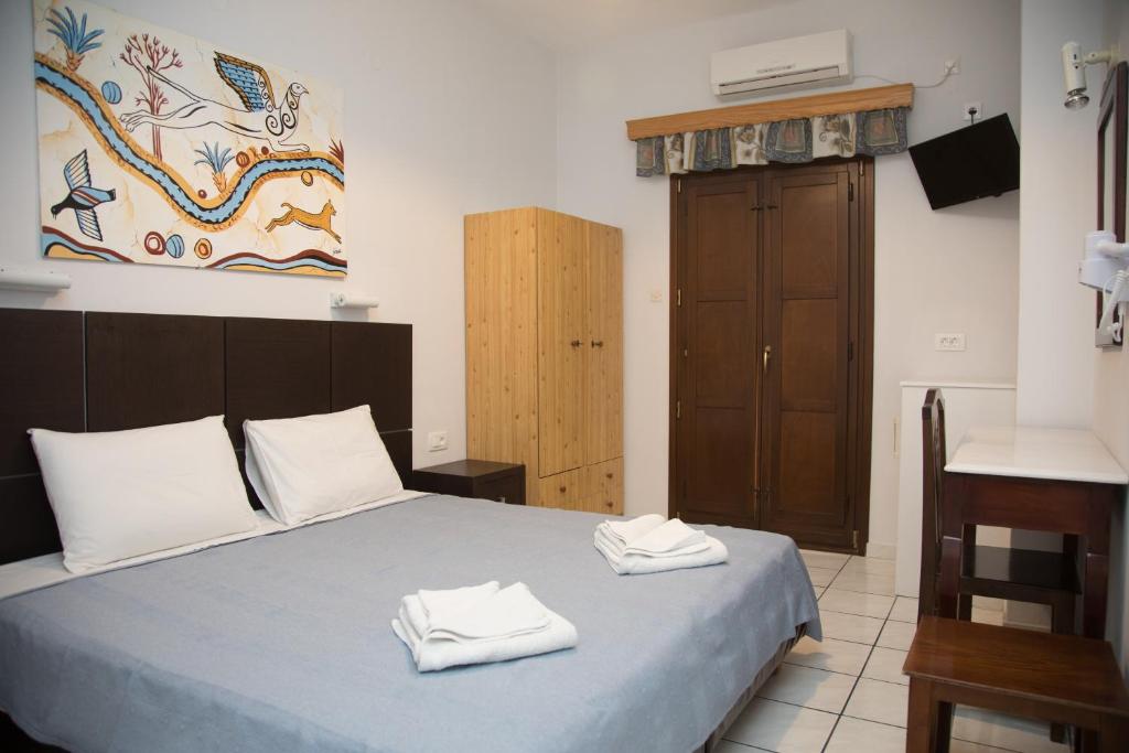 A bed or beds in a room at Villa Stella