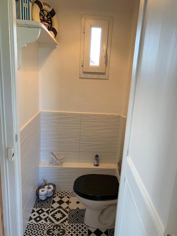 VILLA CATHY Chambres d hôtes - Double Room With Private Bathroom