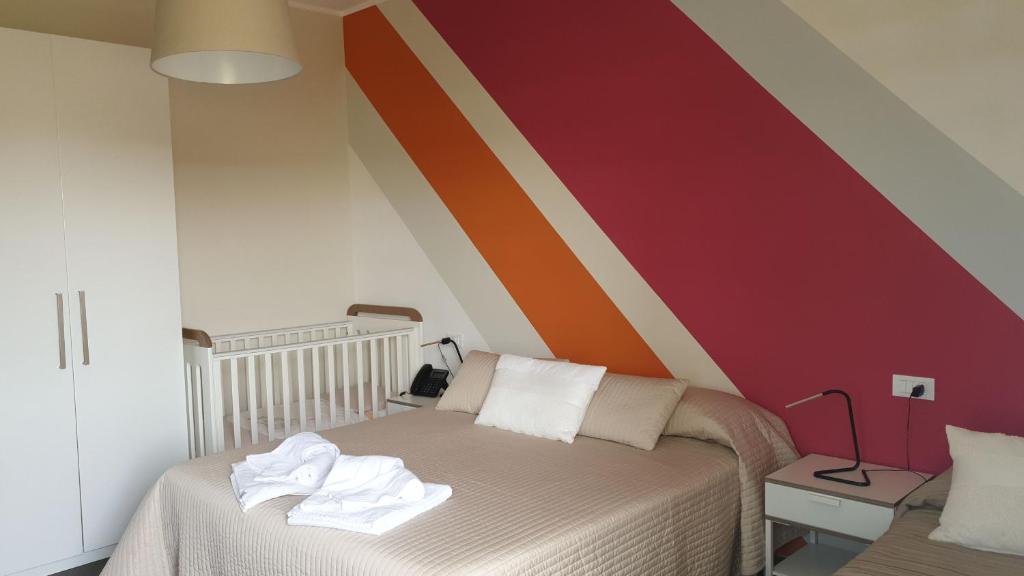 Villa Giadel - Habitación Familiar Con Balcón