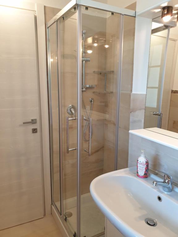 B&B Circuit - Habitación Doble Con Baño Privado