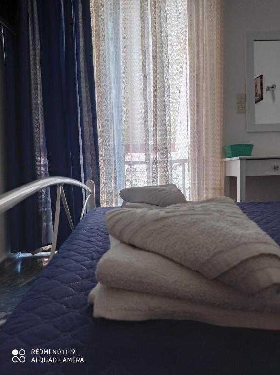 Zdjęcie z galerii obiektu Nancy Rooms w mieście Skala Kallonis