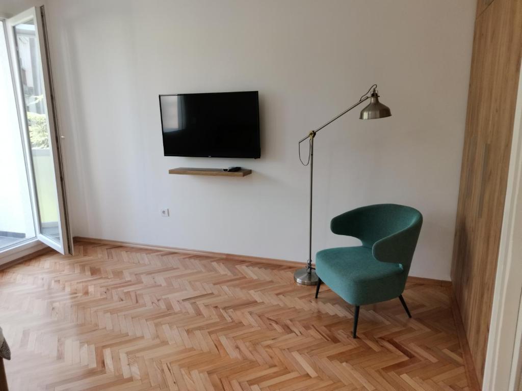 Clock tower apartments - 2