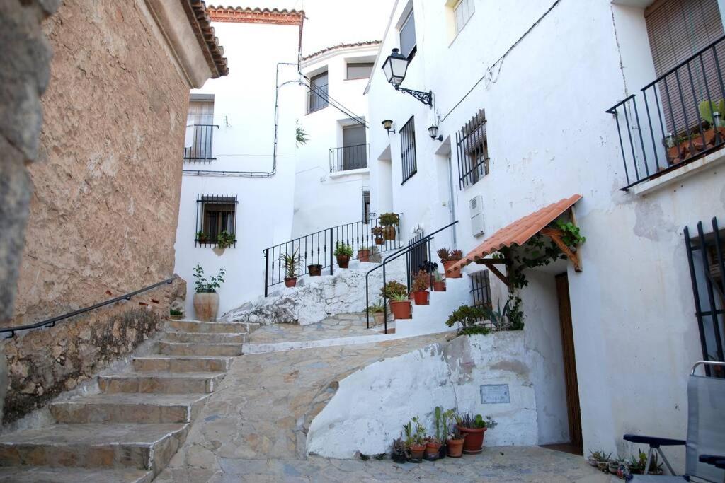 APARTAMENTOS GALLACH (LA ERMITA), Chulilla – Updated 2023 Prices