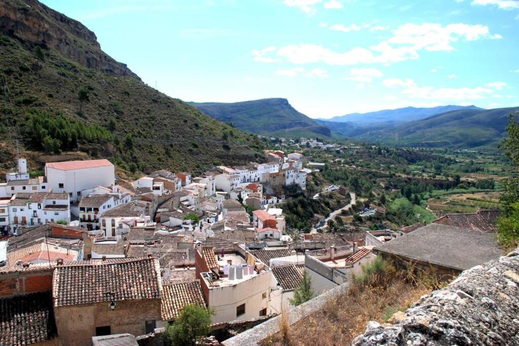 APARTAMENTOS GALLACH (LA ERMITA), Chulilla – Updated 2023 Prices