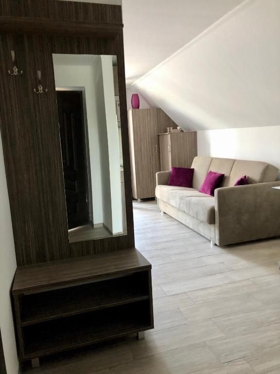 Posedenie v ubytovaní Deluxe Apartments