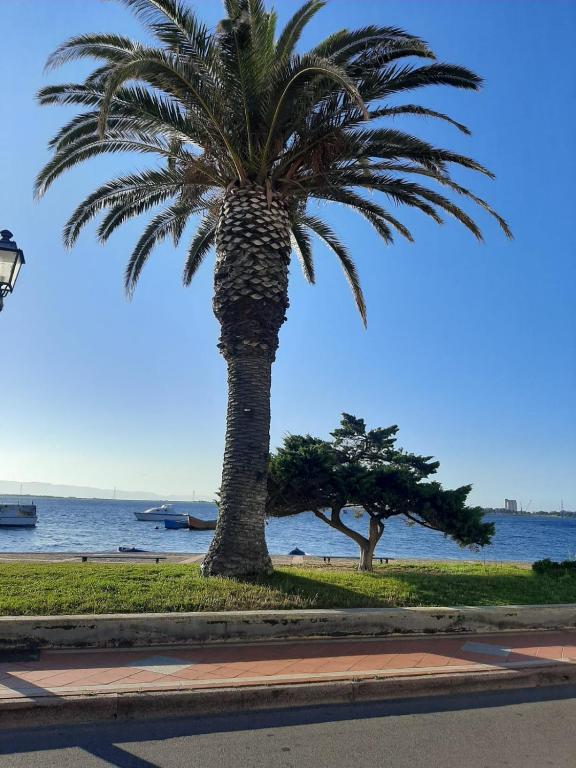 Appartamento Isola a Sant'Antioco - Spazioso e Panoramico