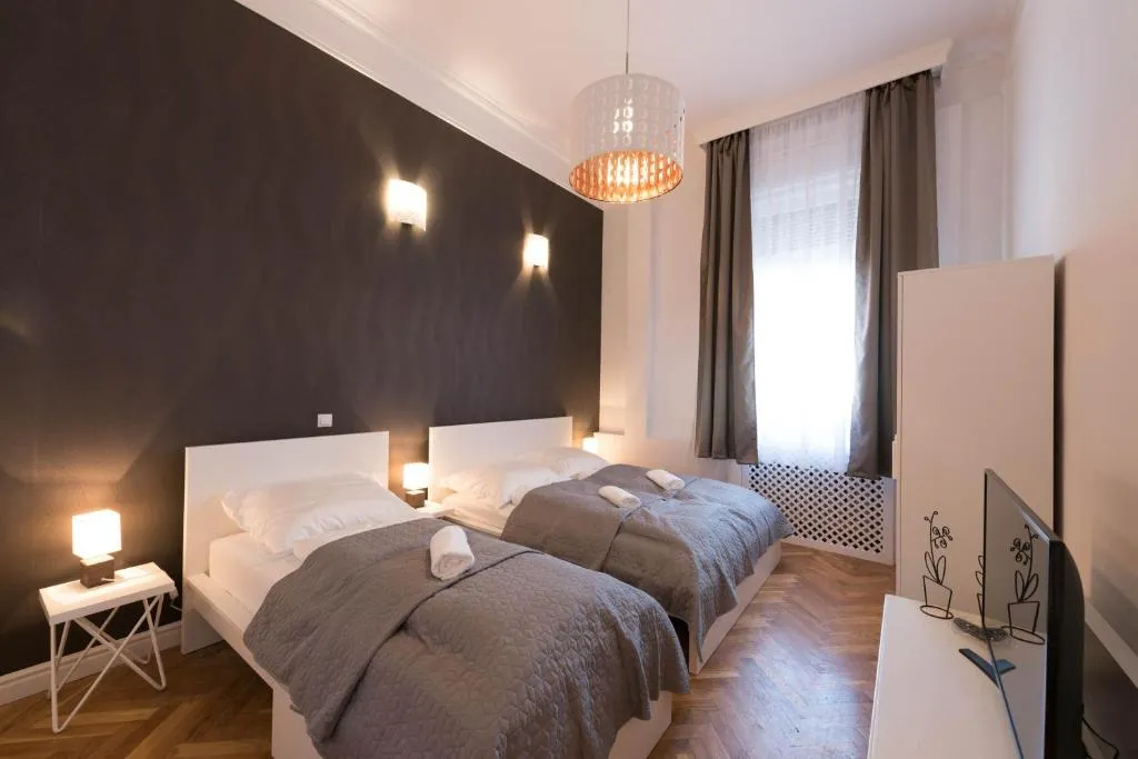 Lofty Apartment Budapest Váci, Budapesta, Ungaria