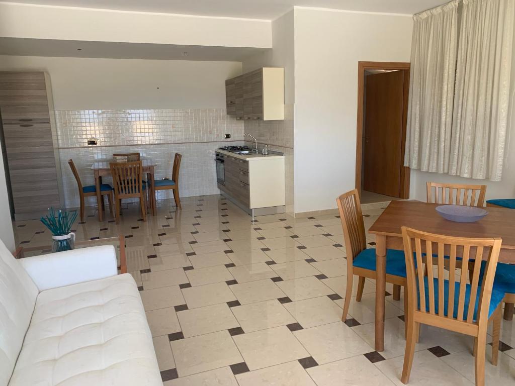 Kuchyňa alebo kuchynka v ubytovaní Grand Hostel Calabria