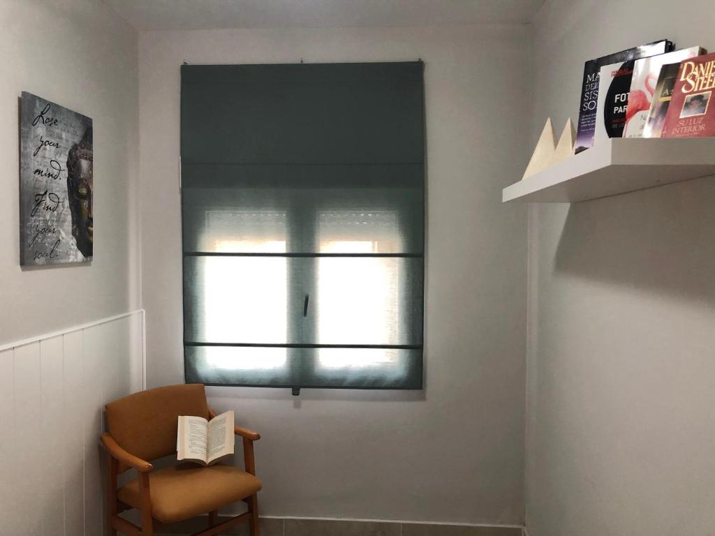 Knižnica v apartmáne