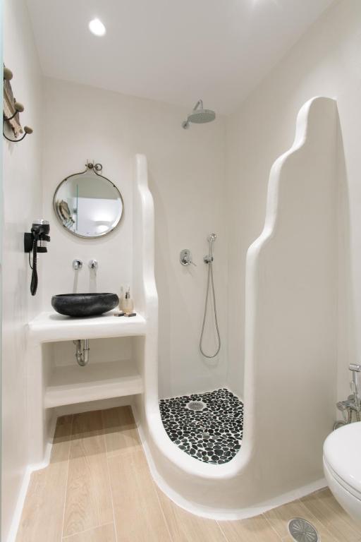 Hora Seaside Suites - 9