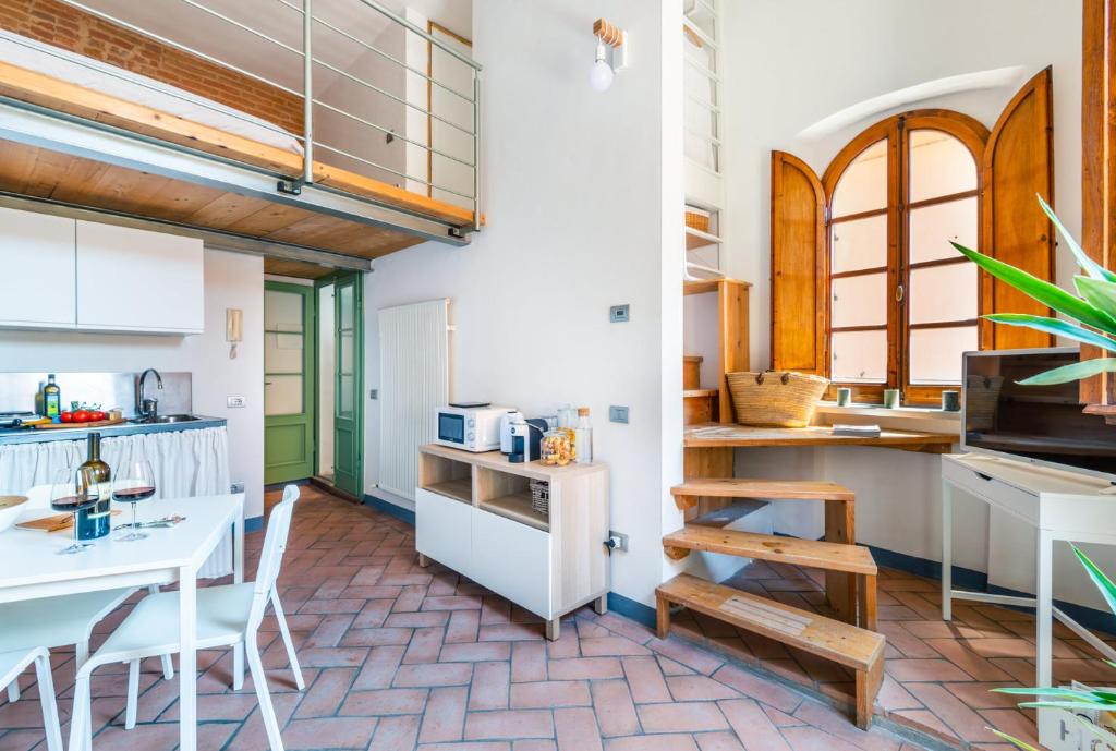 Kuchnia lub aneks kuchenny w obiekcie LUI Tuscany Loft