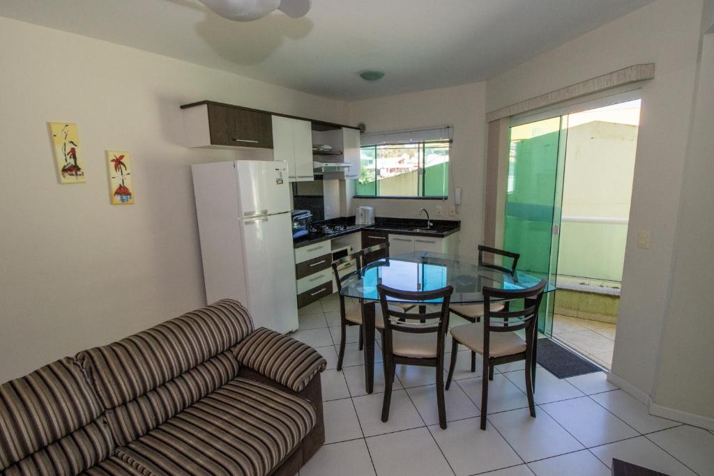  Apartamento 204 Fundos