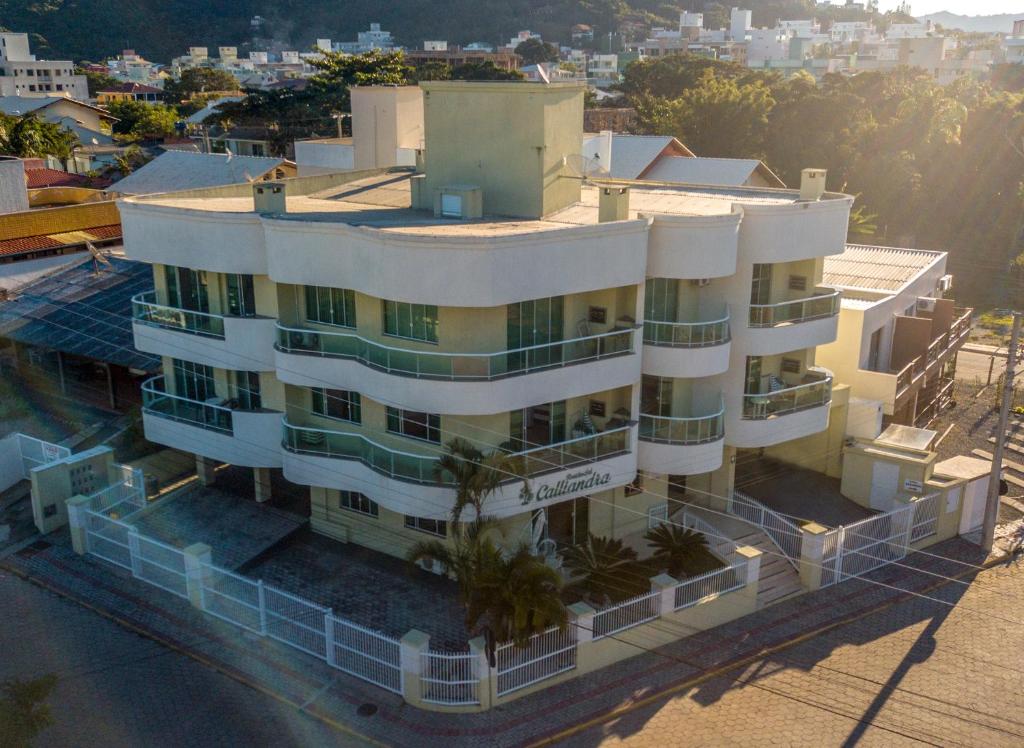  Apartamento 204 Fundos
