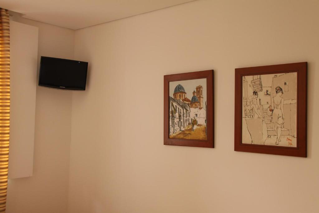 TV a/nebo společenská místnost v ubytování Hotel Zenite