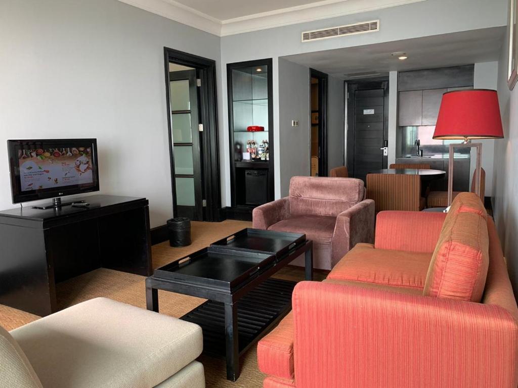 Surya Hotel & Cottages Prigen - Подпись руководителя