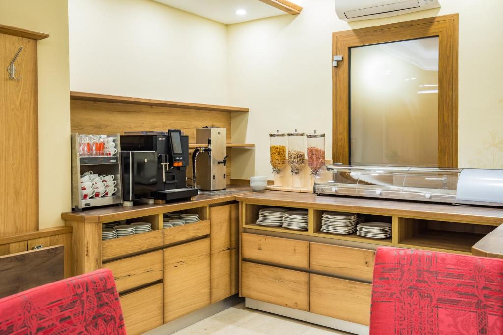 Kuchyň nebo kuchyňský kout v ubytování Hotel Freiensteinerhof Superior