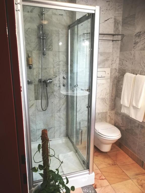 Hotel Phoenix - Resim 12