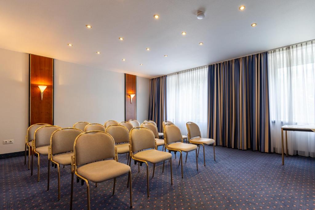 Trip Inn Hotel Esplanade, Düsseldorf - Resim 14