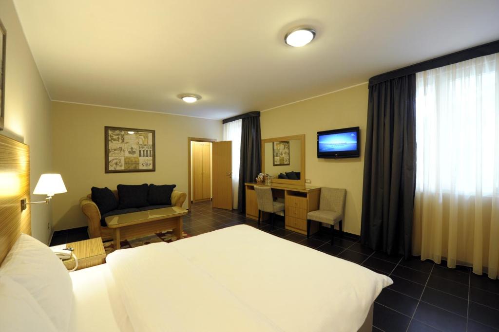 Hotel 1000 Ruza - Habitación Júnior
