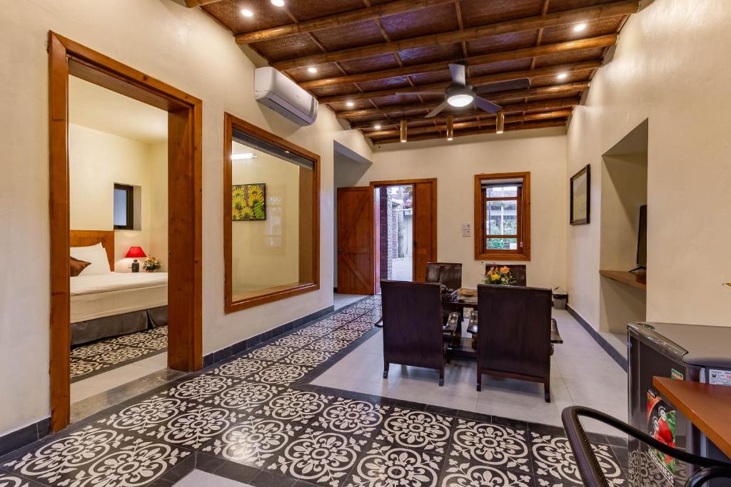 Tam Coc Banana Bungalow - 16