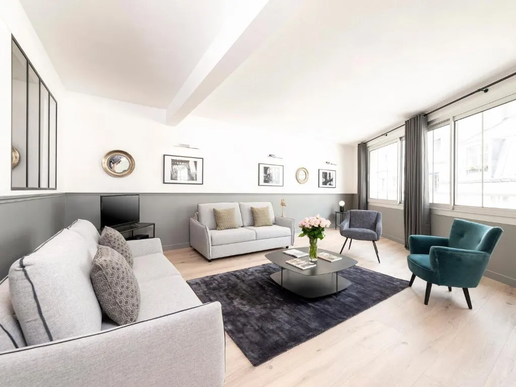 NEW! Luxury 3 Bedrooms Le Marais III by Livinparis, Paris, Franţa