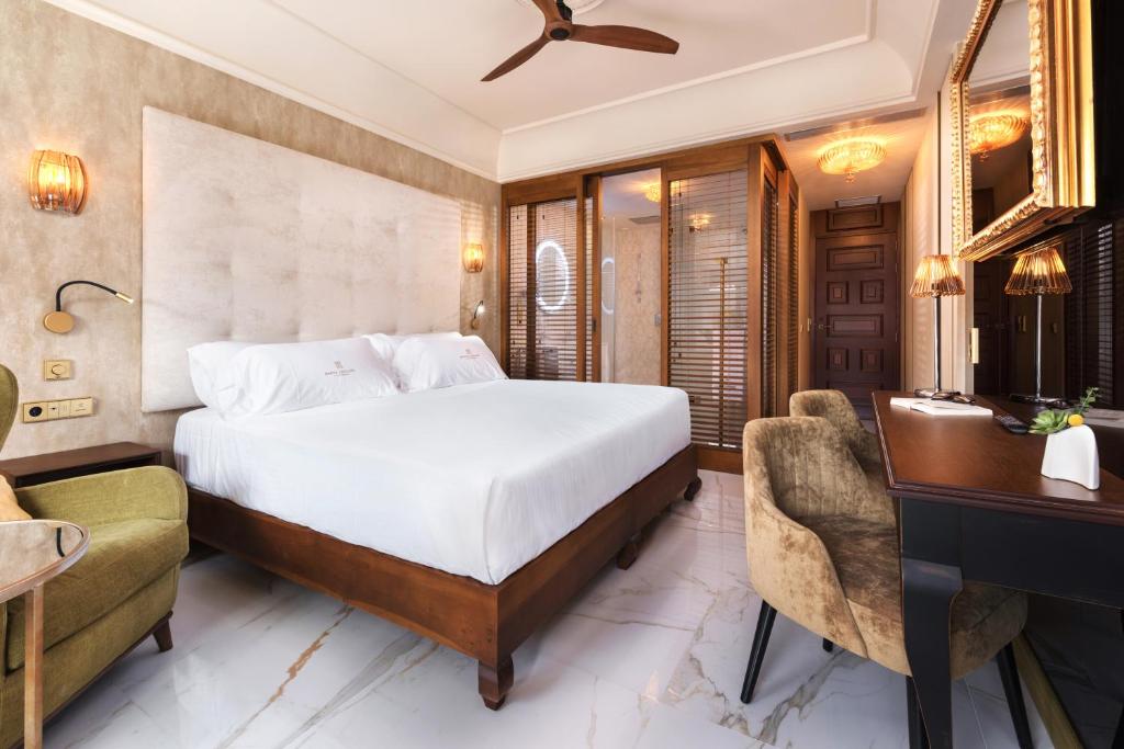 Santa Catalina, a Royal Hideaway Hotel - 