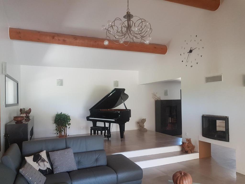 Fotografie z fotogalerie ubytování Mas Des Fugueyrolles v destinaci Cavaillon