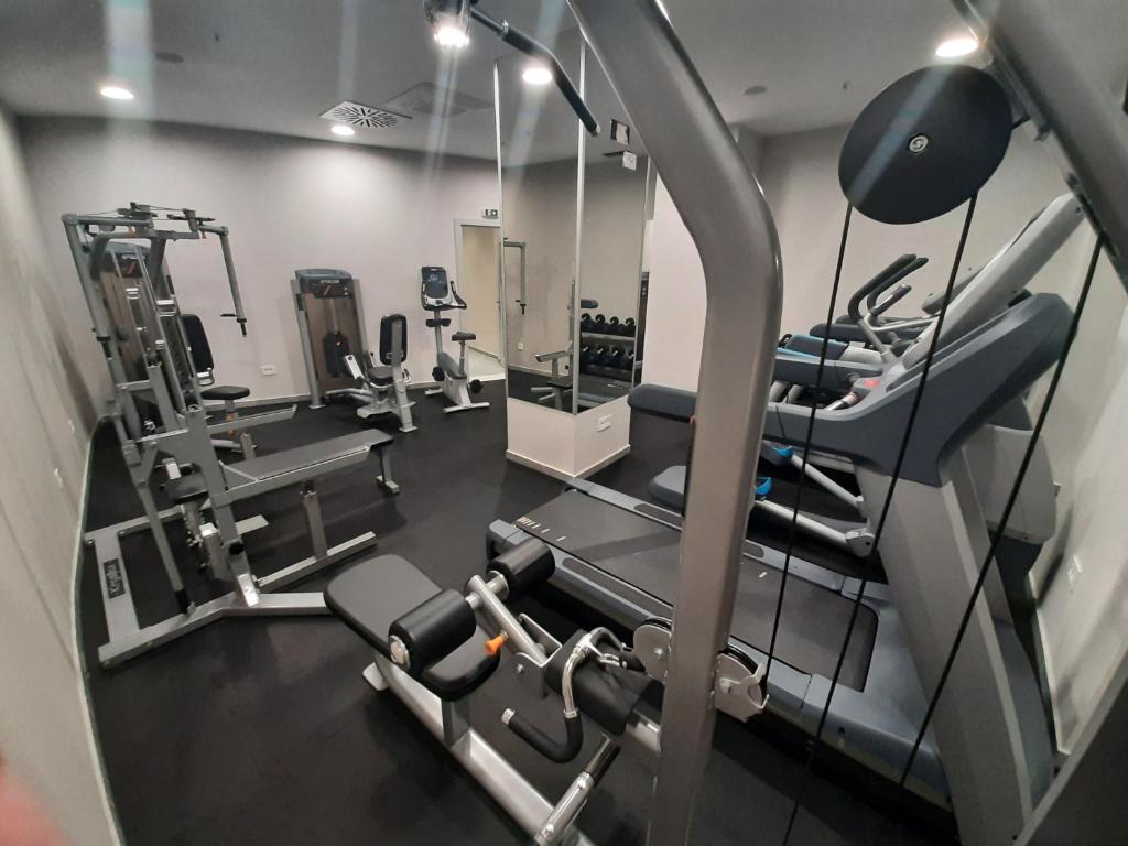 Fitness centrum a/nebo fitness zařízení v ubytování Hotel Centar No.1