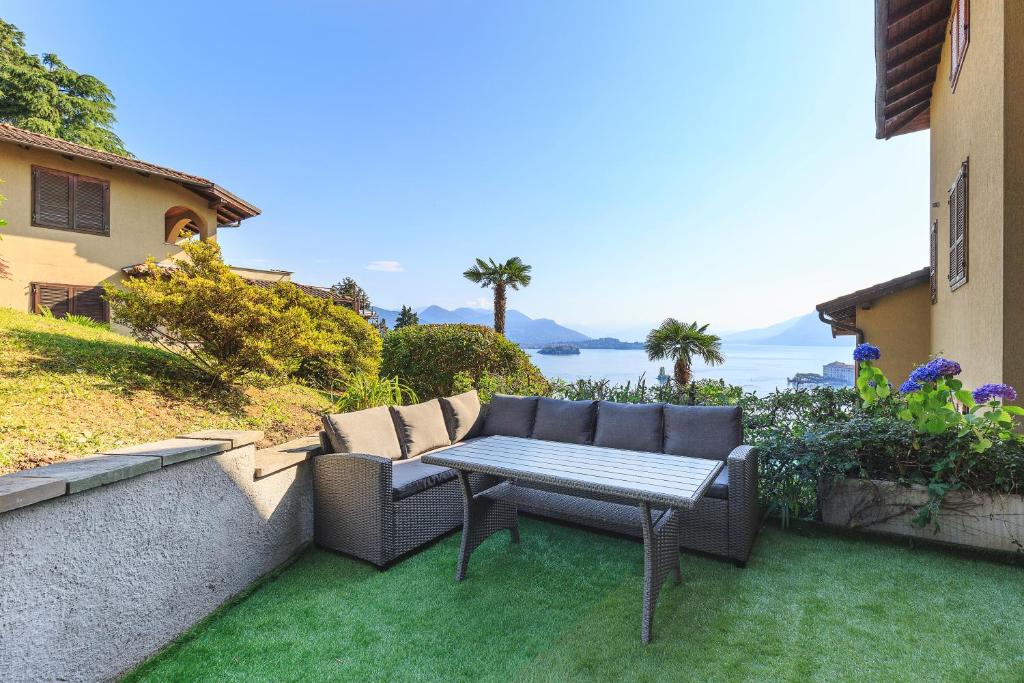 Gregorio Suite - Studio With Lake View