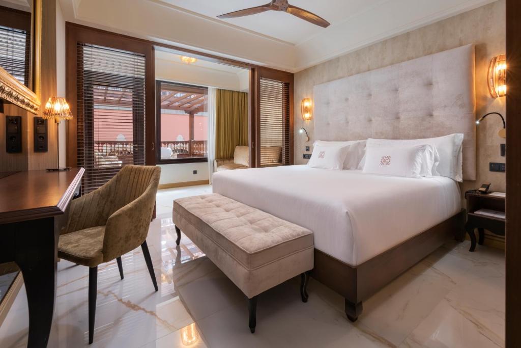 Santa Catalina, a Royal Hideaway Hotel - 
