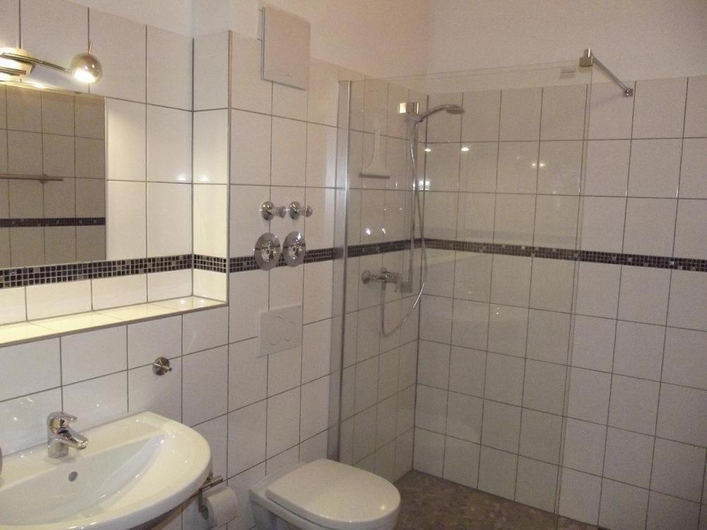 Koupelna v ubytování Gästehaus Hubertus Bad Aibling