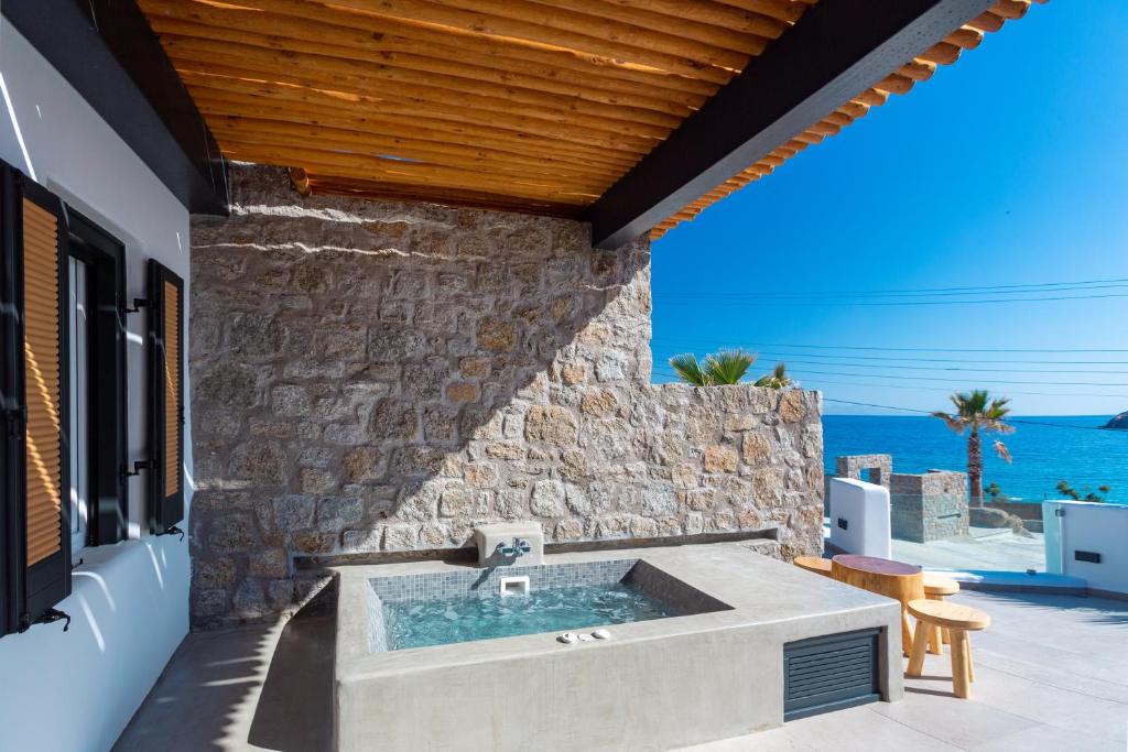 Tropicana Hotel , Suites & Villas Mykonos - 18