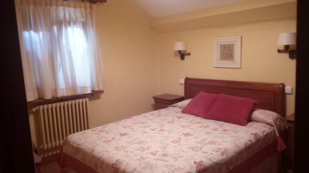 Fotografie z fotogalerie ubytování Hostal Casa Sario v destinaci Jaurrieta