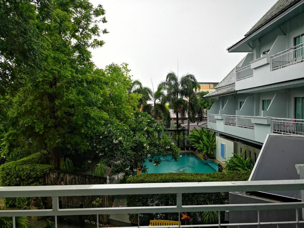 Baan Suksiri Hotel - Resim 6