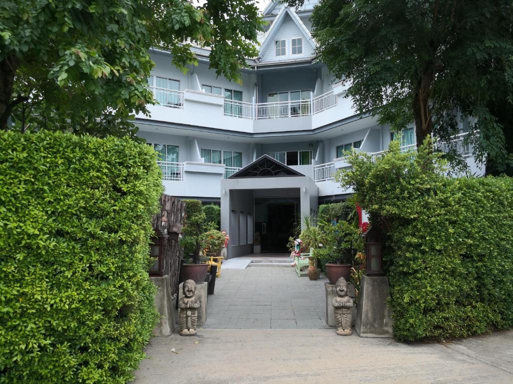 Zahrada ubytování Baan Suksiri Hotel